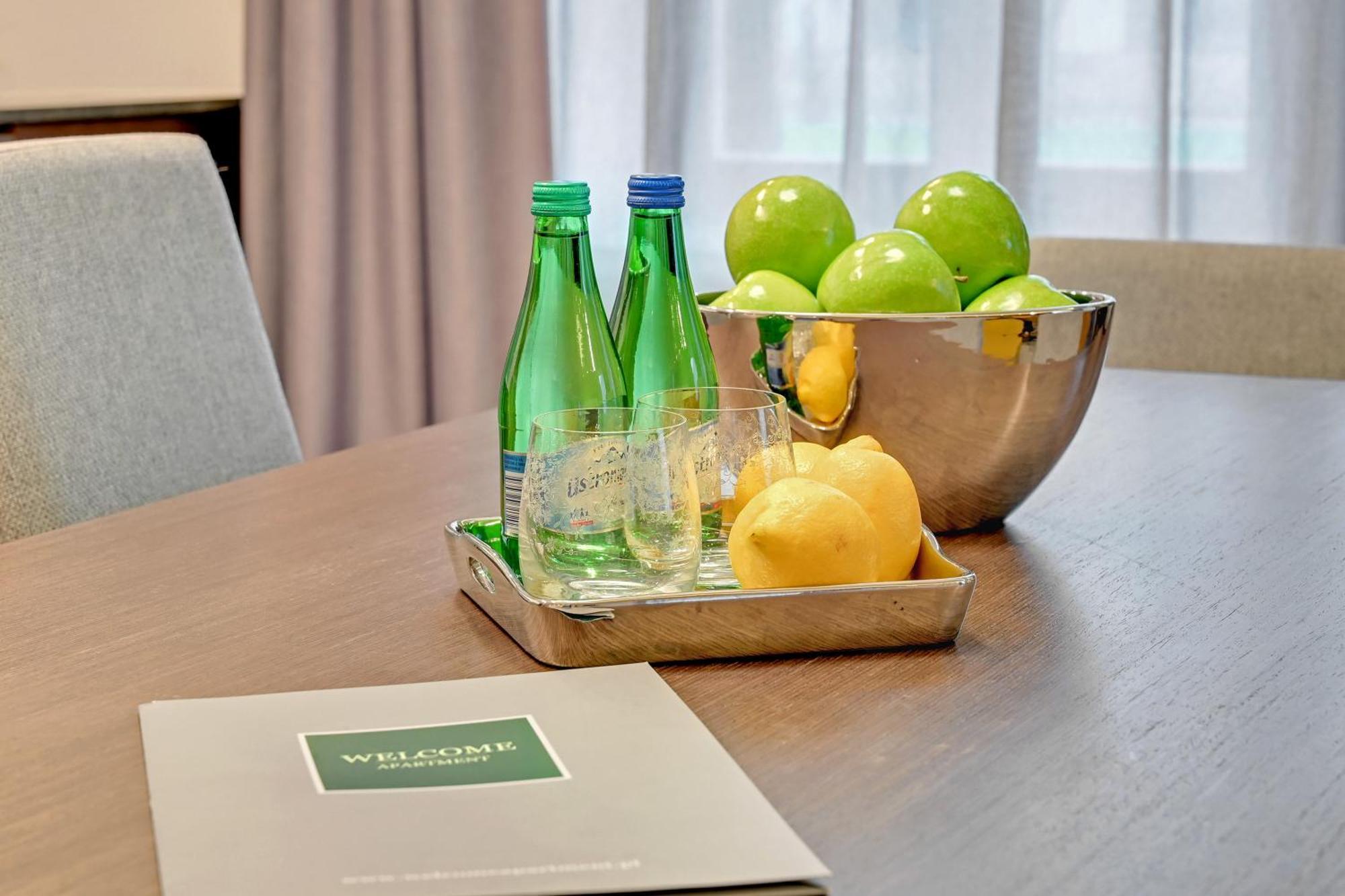 Premium Residence By Welcome Apartment グダニスク エクステリア 写真