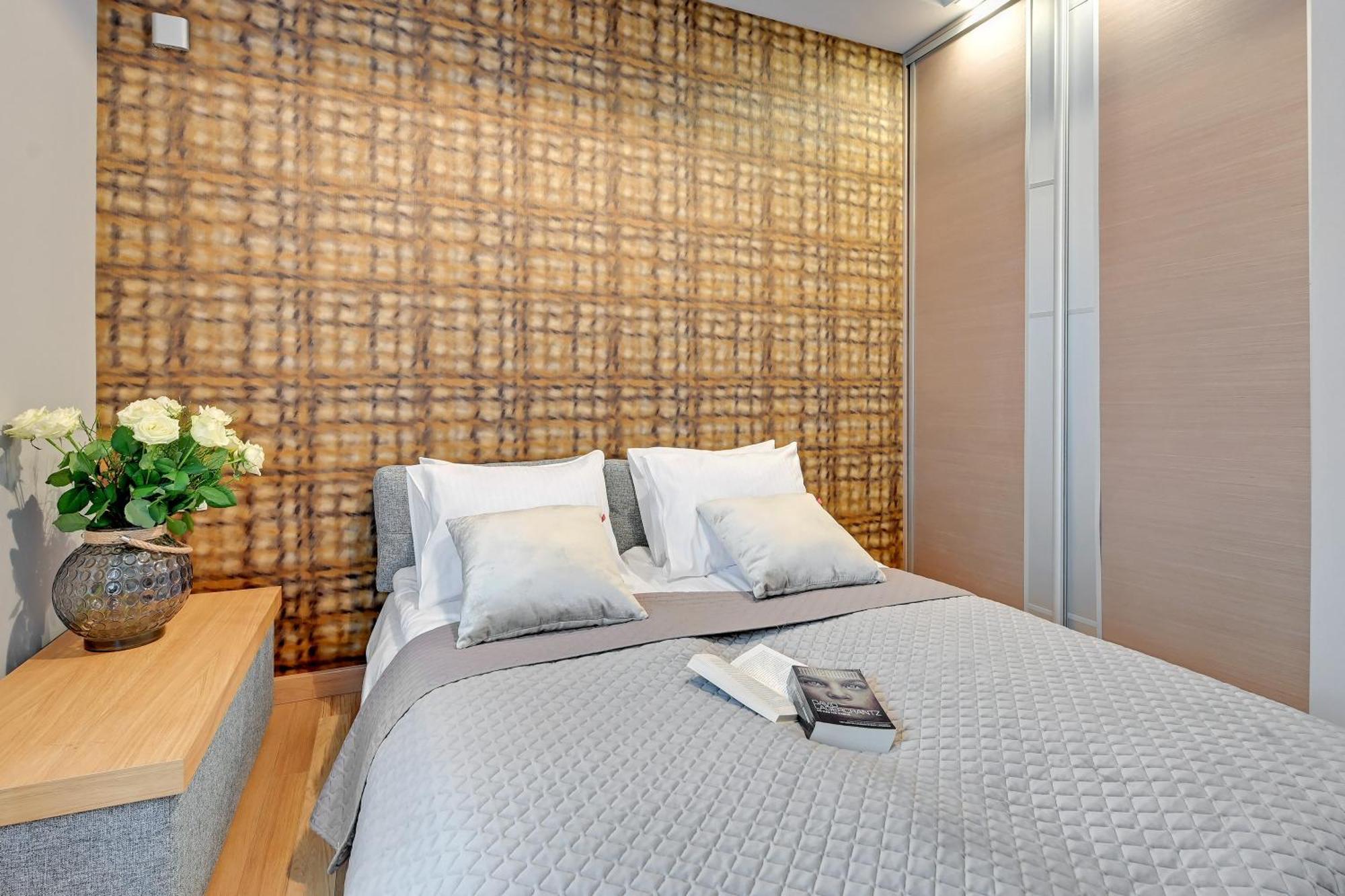 Premium Residence By Welcome Apartment グダニスク エクステリア 写真